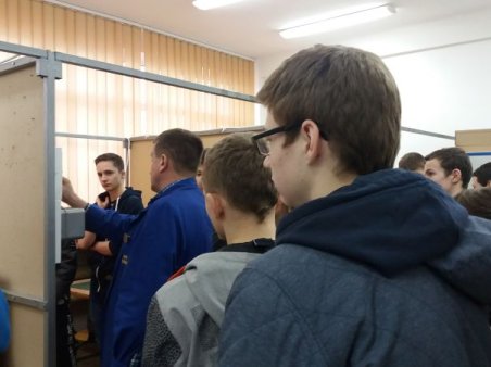 Gimnazjaliści na Dniach Otwartych