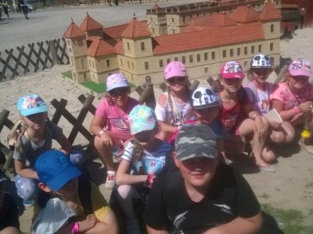 Oko w oko z dinozaurami