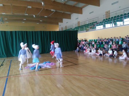 Integracja przez taniec