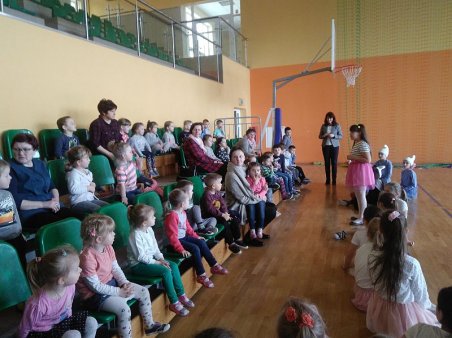 Integracja przez taniec