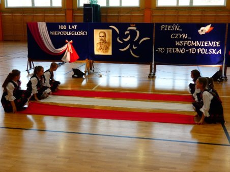 ŚWIĘTO NIEPODLEGŁOŚCI