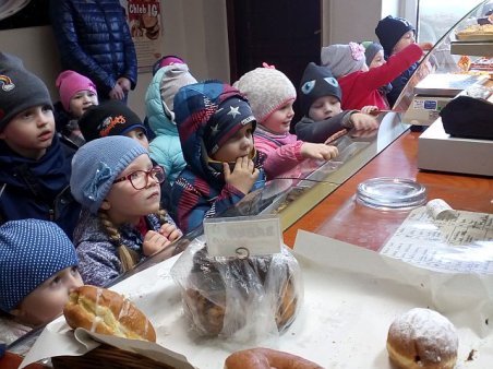 W sklepie z pieczywem