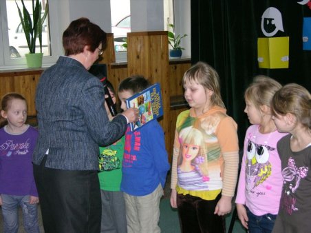 PASOWANIE NA CZYTELNIKA UCZNIÓW KLASY I