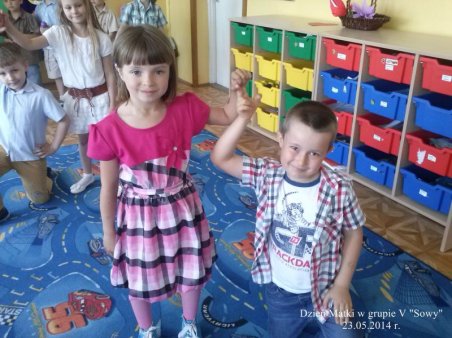 "Dzień Matki" w grupie V Sowy