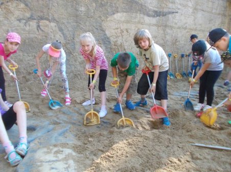 Spotkanie dinozaurami w Bałtowie