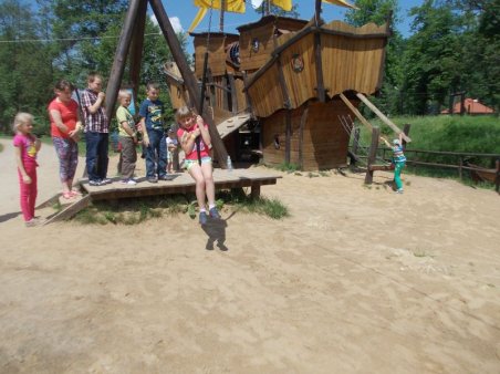 Spotkanie dinozaurami w Bałtowie