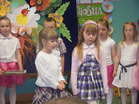 DZIEŃ MAMY W PRZEDSZKOLU