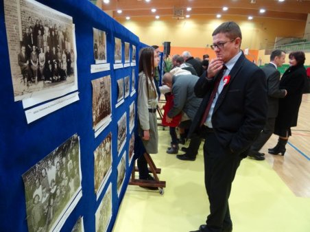 INNEJ TAKIEJ ZIEMI...