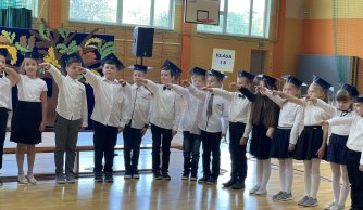 Uroczystość ślubowania klas I