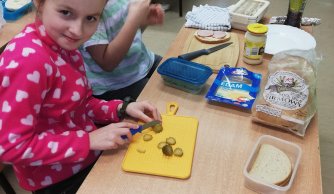 "Zdrowo jem, więcej wiem"