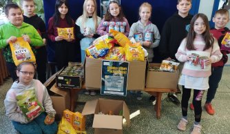 Zbiórka karmy dla zwierząt ze schroniska