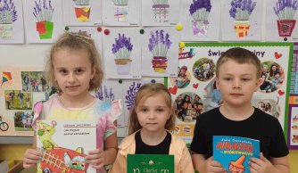 Podsumowanie cyklicznych spotkań z książką sześciolatków w bibliotece szkolnej