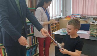 Podsumowanie cyklicznych spotkań z książką sześciolatków w bibliotece szkolnej